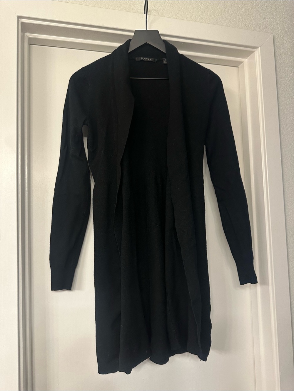 Cyrus Black Open-Front Longline Women's Cardigan